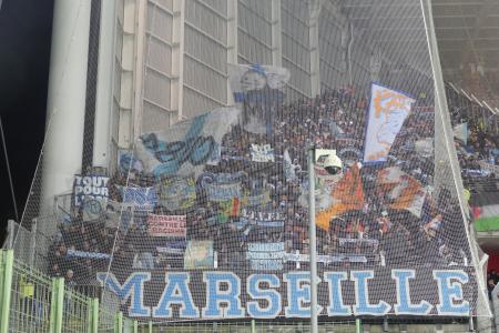12-LENS-OM 05.jpg